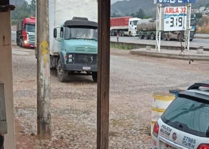 Morador de rua é encontrado morto dentro de fusca - O que é notícia em  Sergipe