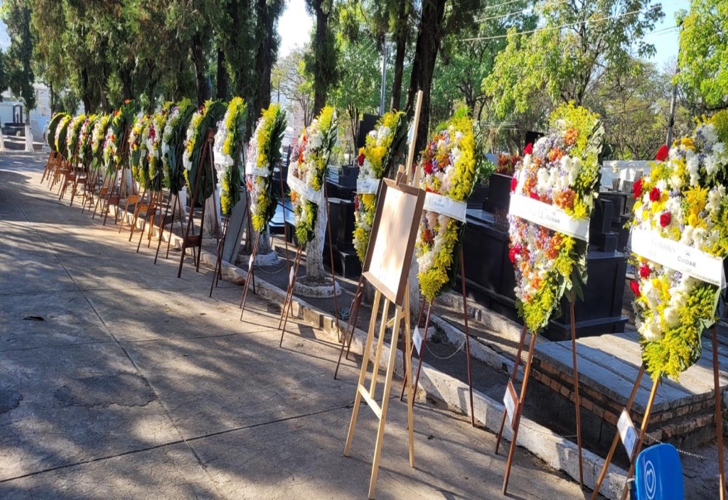 Bolinha de gude e brincadeiras de roda voltam a fazer o recreio da garotada  - Comportamento - Campo Grande News