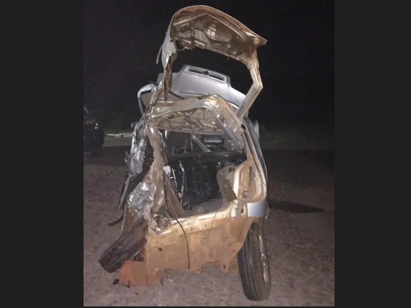 Após ultrapassagem, carro bate contra cavalo e mata passageira em Goiás