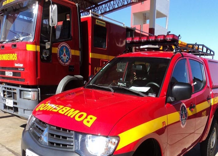 Páginas para colorir caminhão de Bombeiros. 120 imagens - A maior