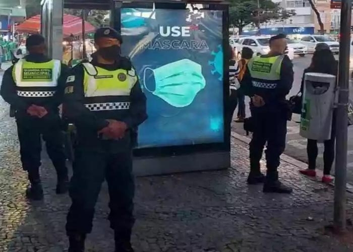 Fiéis se revoltam após ficarem de fora de evento com bispo Bruno Leonardo  em BH