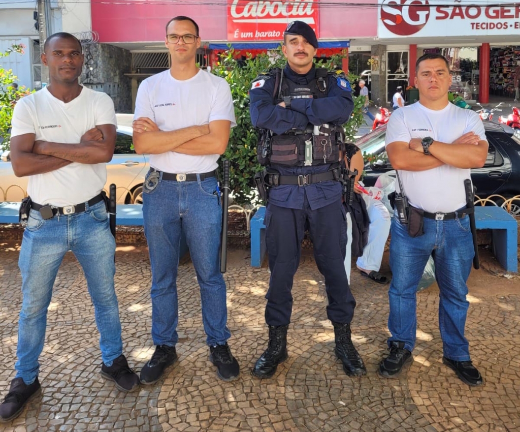 Guarda Municipal acaba com disputa de corrida entre carros de luxo