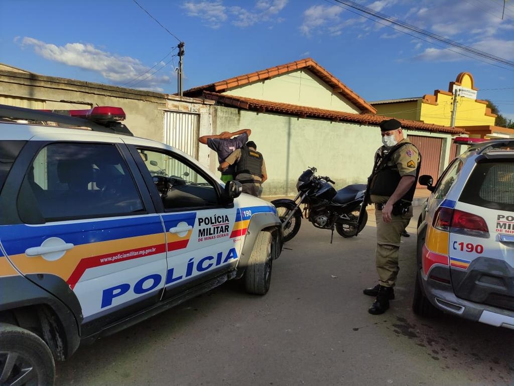 Policiais militares pediam propina em obra de shopping na Zona Oeste -  Casos de Polícia - Extra Online