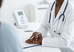 assets/uploads/imagens/thumbs/1a54b-medico.jpg