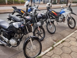 POLÍCIA MILITAR FLAGRA CONDUTOR DE MOTO SEM CNH EM VICINAL DE