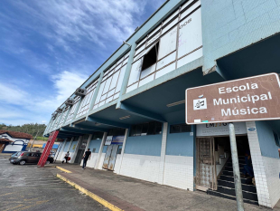 assets/uploads/imagens/thumbs/e694d-escola-municipal-de-musica-geraldinho-do-cavaquinho-2025.jpg